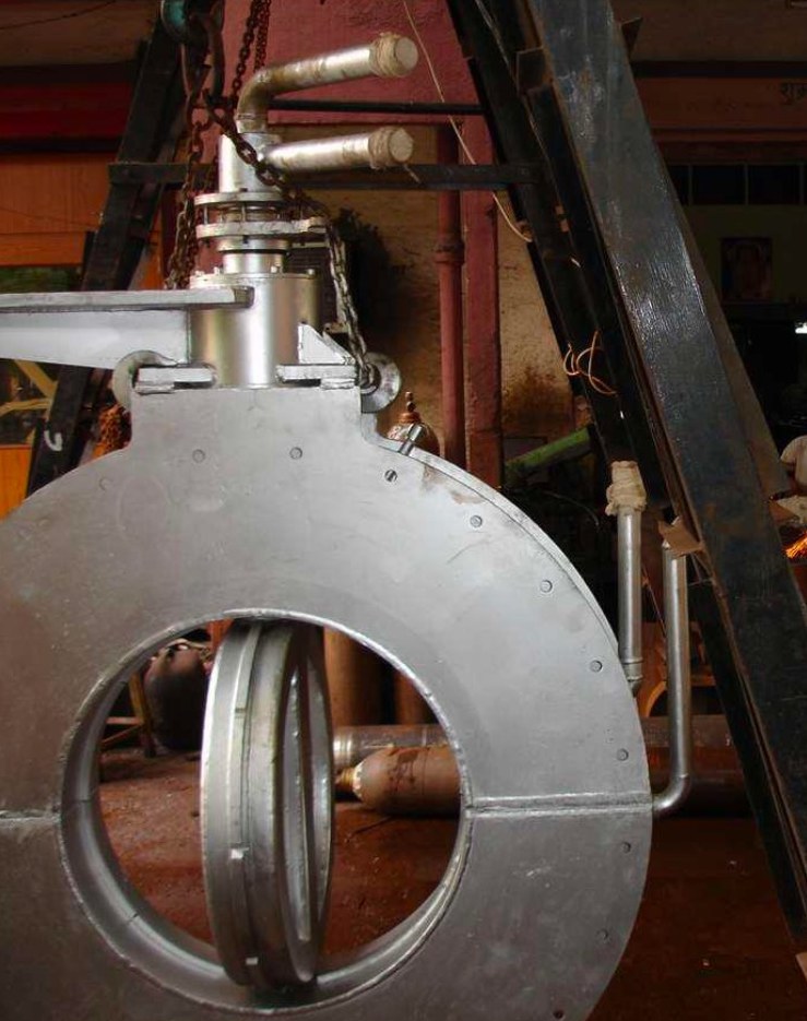 Precision component