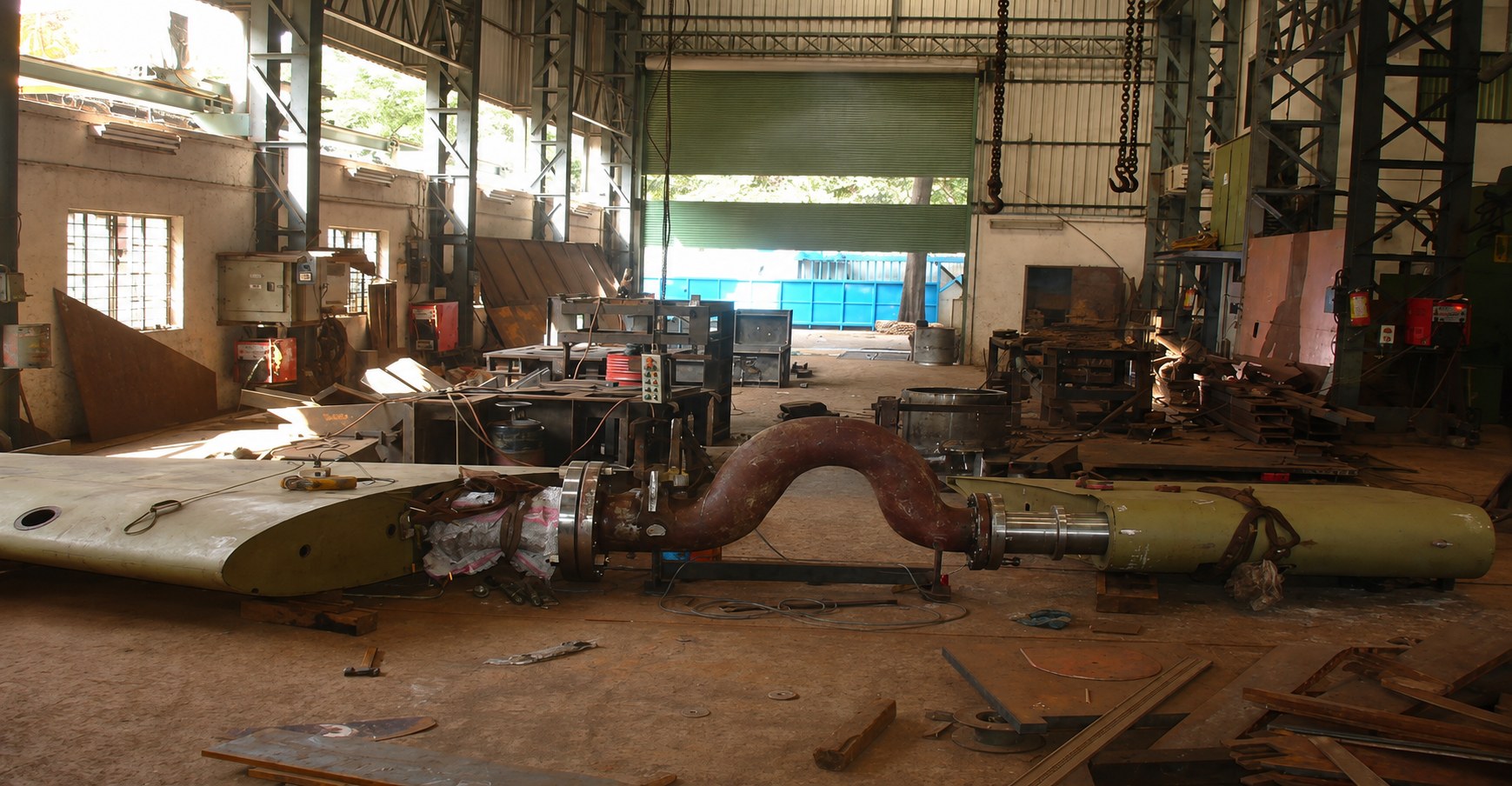 Upper & Lower Rudder Assemblies