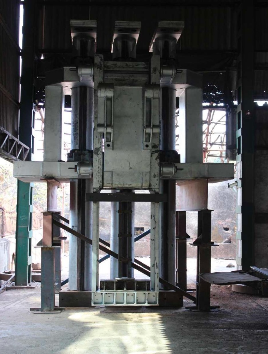 Roof Lifting Mechanism